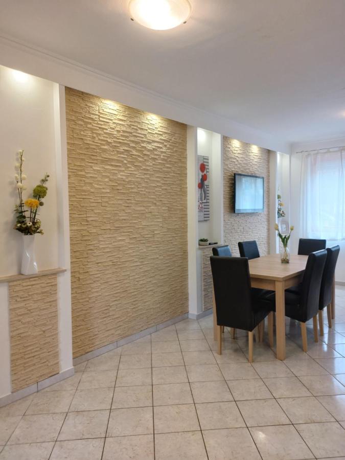 Apartmancentrum Gyula Extérieur photo