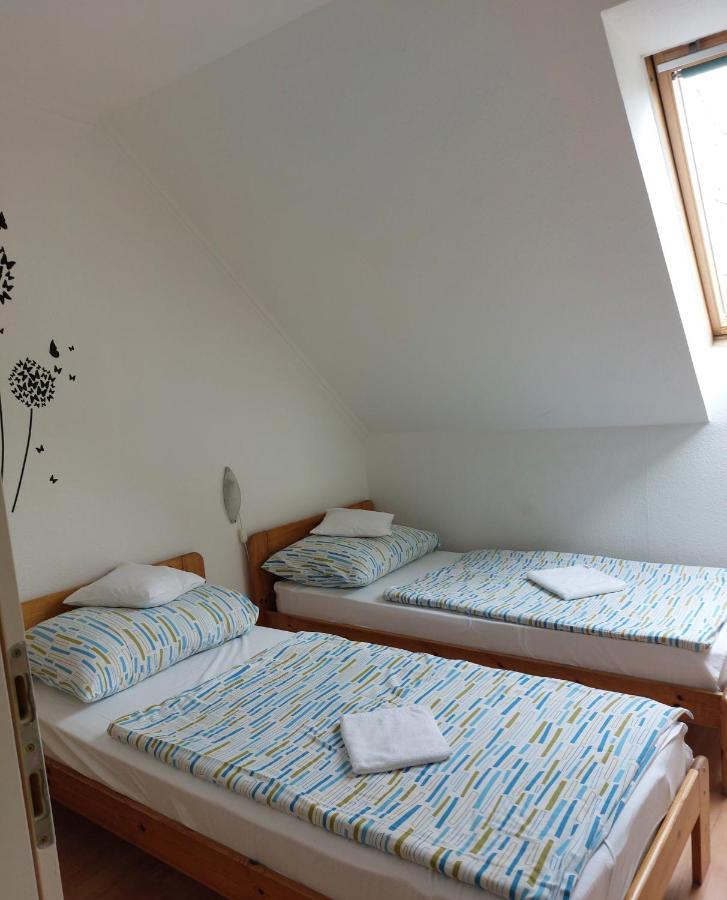 Apartmancentrum Gyula Extérieur photo